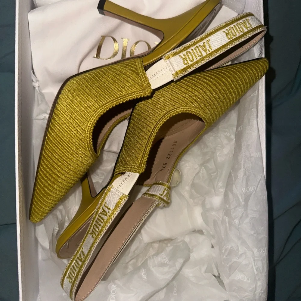 Dior Yellow Stiletto Heels with Textured Finish 37.5 size - Picture 2 of 5